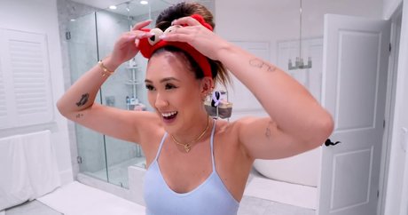 LaurDIY porn onlyfans leak