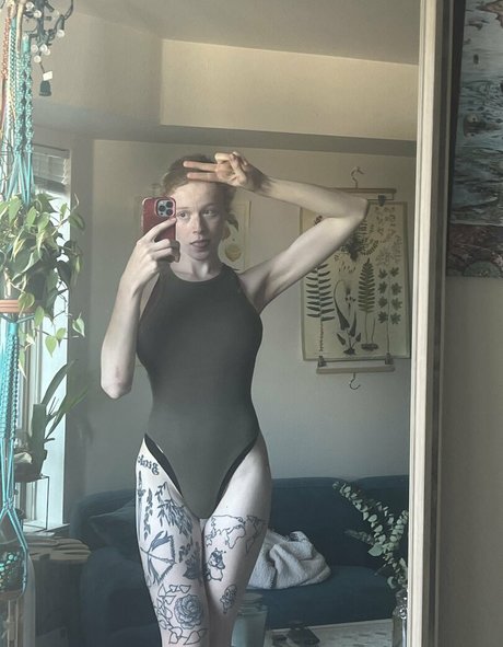 allie0t onlyfans nude porn