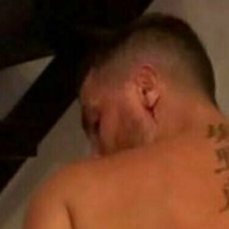 poloxxxfansfree1 nude on onlyfans