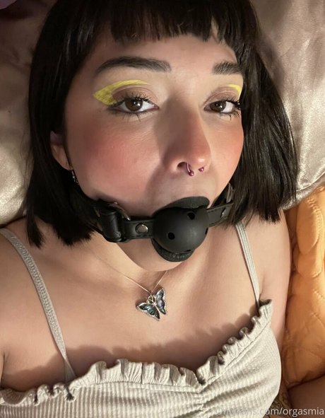 sports girls onlyfans sexy nude frame