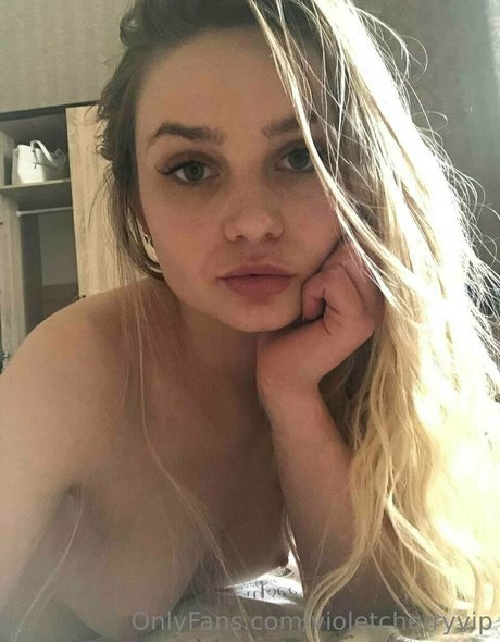 violetchery only fans naked
