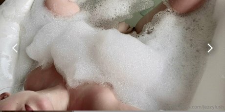 Jezzylush only fans