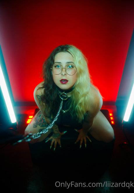 liizardqk onlyfans leaks