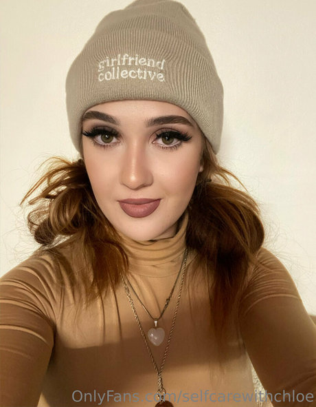 selfcarewithchloe onlyfans.