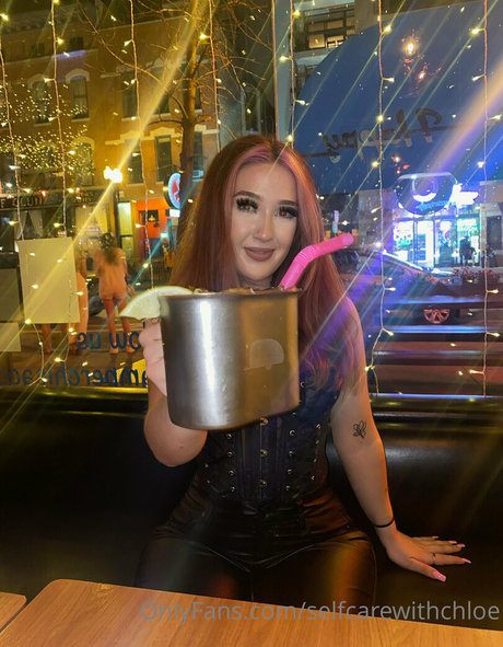 selfcarewithchloe onlyfans content type
