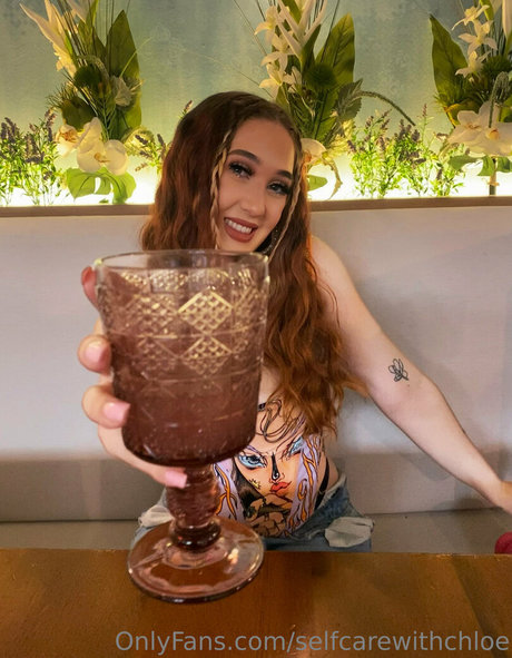 selfcarewithchloe onlyfans leaks