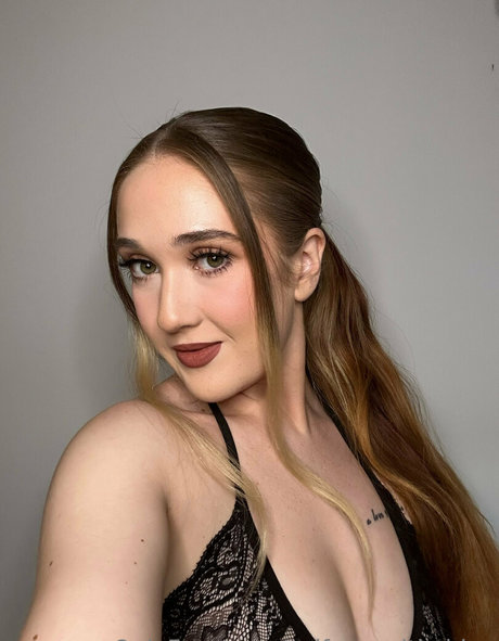 selfcarewithchloe onlyfans pic