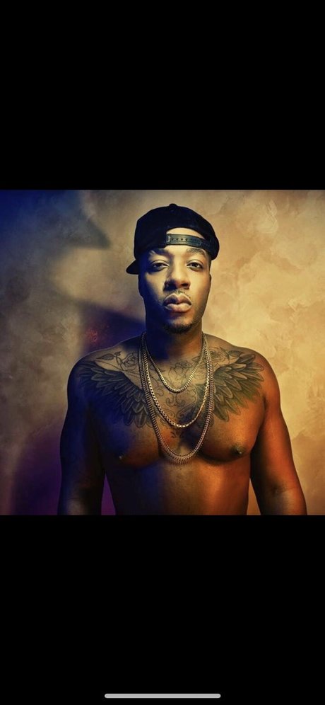 HUNGDaddyisland onlyfans