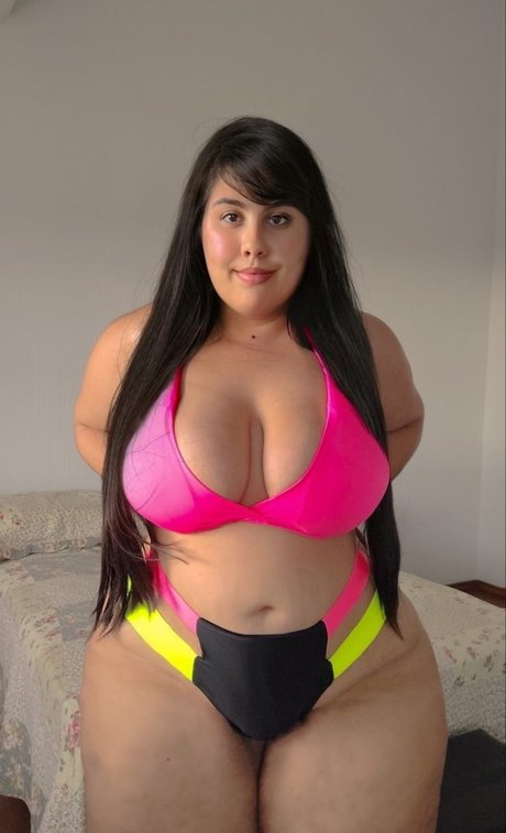 Bia Novaes onlyfans leake