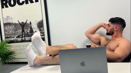 Biceps King_ onlyfans content type