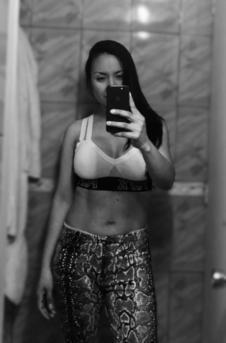 Mica V onlyfans striptease