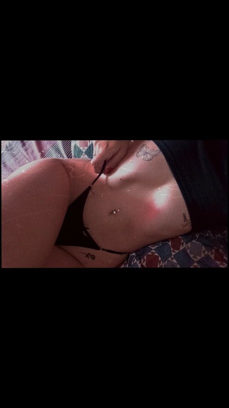 mia agustina only fans naked