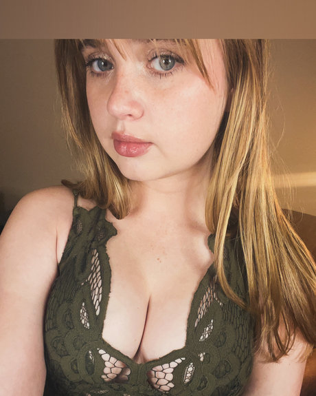 Bella Marie Berrada pics onlyfans