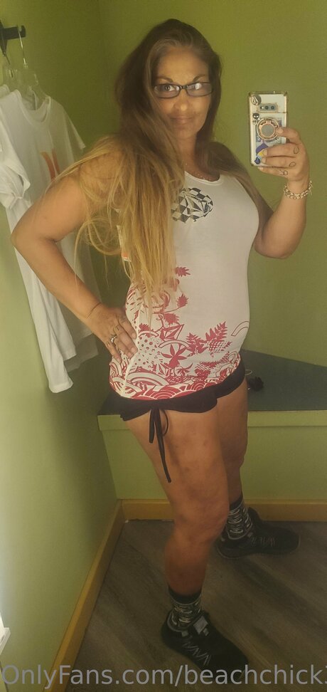 Beach Chick 321 onlyfans leaks xxx