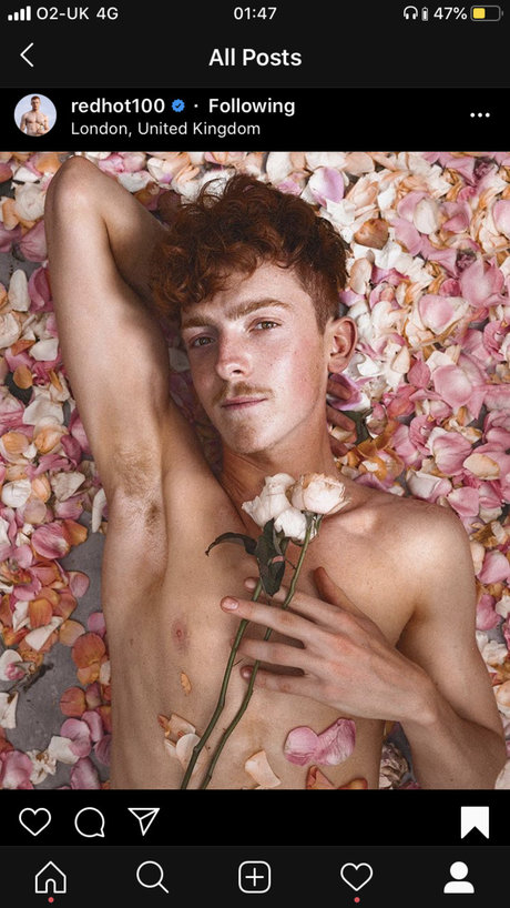 makeup artist onlyfans pornographic picture