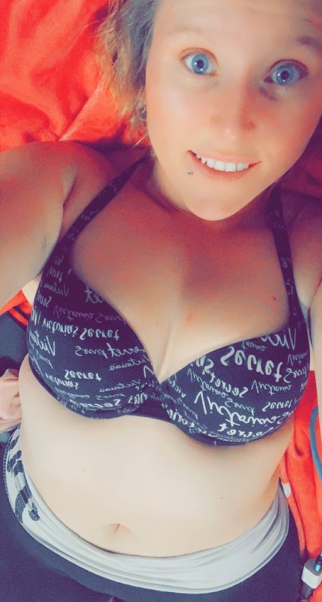 Bella Parsons leaks onlyfans