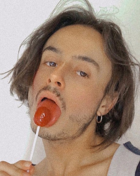 Bryan Cabrera onlyfans nudes leak