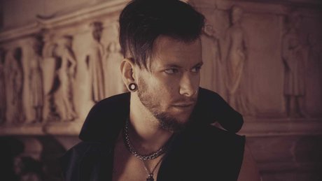 Mike Hilton onlyfans model