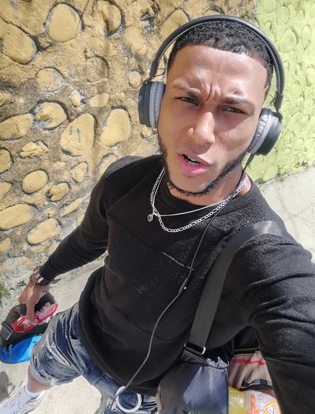 Michy Roa naked onlyfans leaks