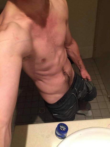 HUNG 8 onlyfans porn leak