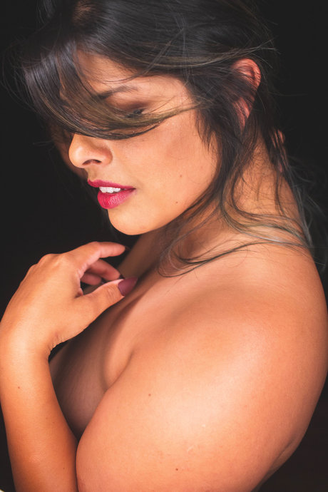 Carmen Shoots Free onlyfans model