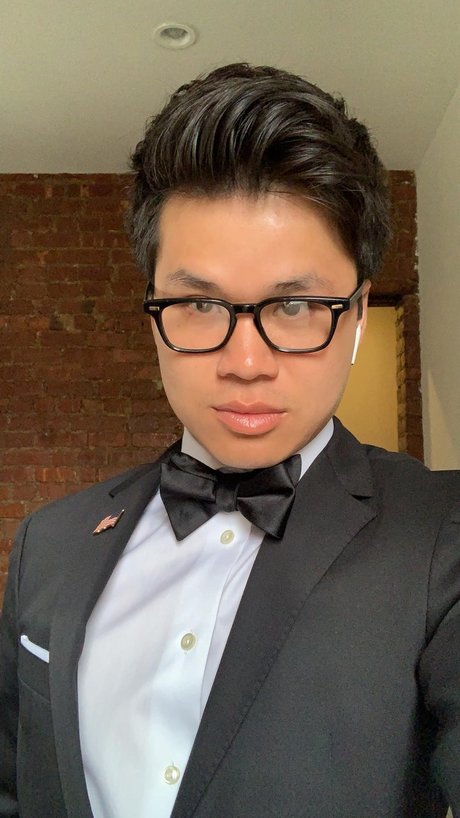 Minh Bui Gold onlyfans leak sex