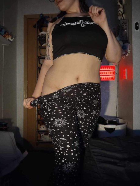 Mily May only fans nudes