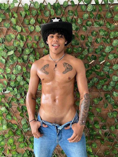 Miller_ onlyfans pics leaked