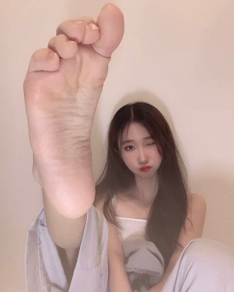 Goddess Cora onlyfans leak naked