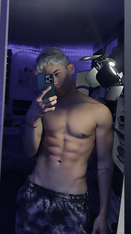 _CARLOS BROWN_ naked on onlyfans
