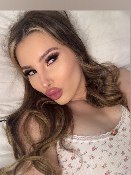 Little Miss Creamie_ onlyfans de