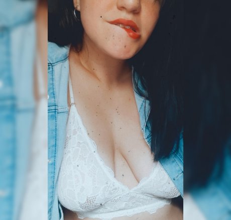 Miss Saturno onlyfans page