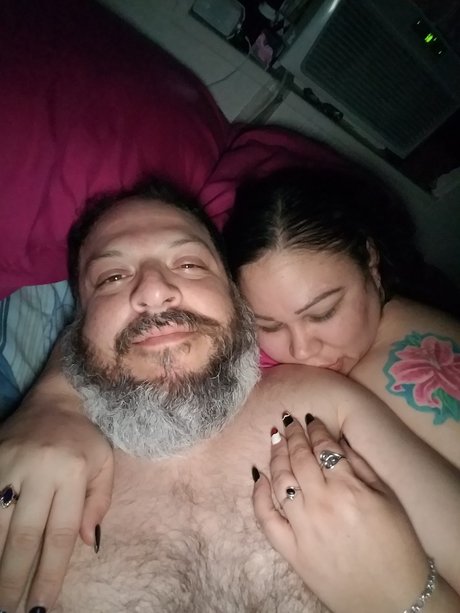 BBW Couple SATX onlyfans leaks.