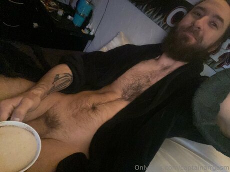 Captain Arrgasm on onlyfans
