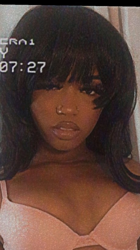 TheeRealCarmen_ only fans pics