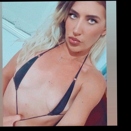 Jadeey nudes only fans