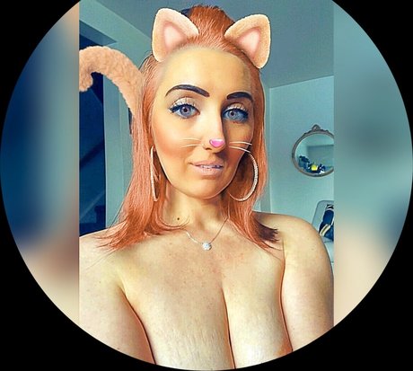 CANDiD SANDRA onlyfans nude pics