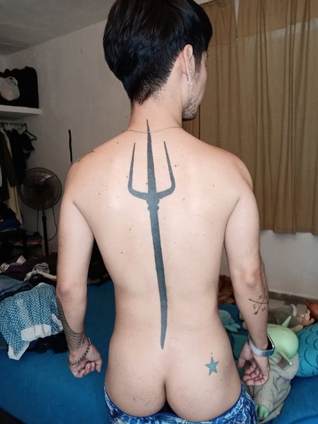 Jhon Zared Asgard sex onlyfans