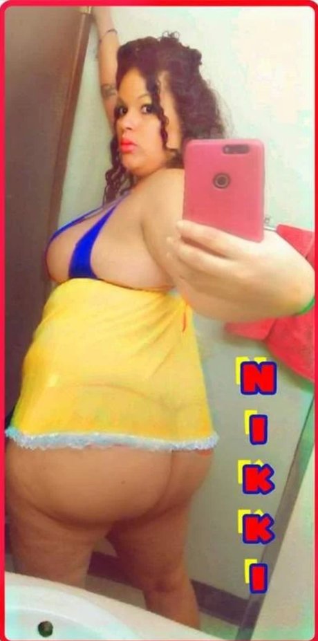 Nikki Love onlyfans model