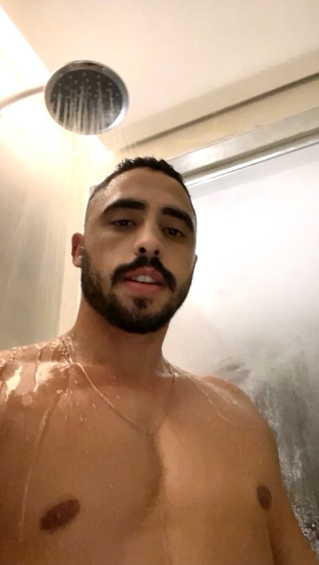 ca que only fans pictures