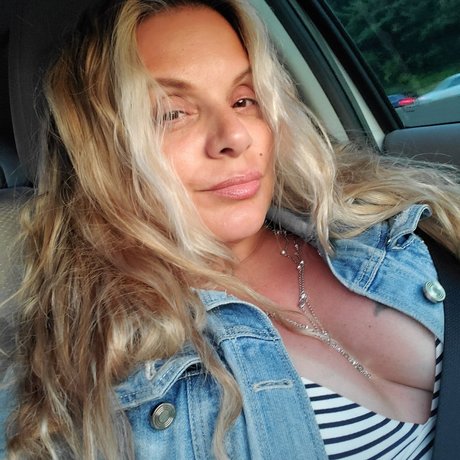 Highheelgoddess only fans naked