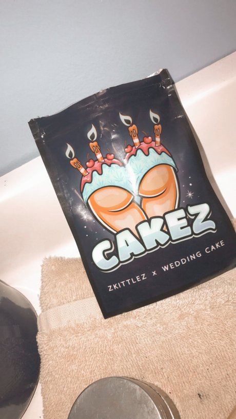 Hana Blaze onlyfans model