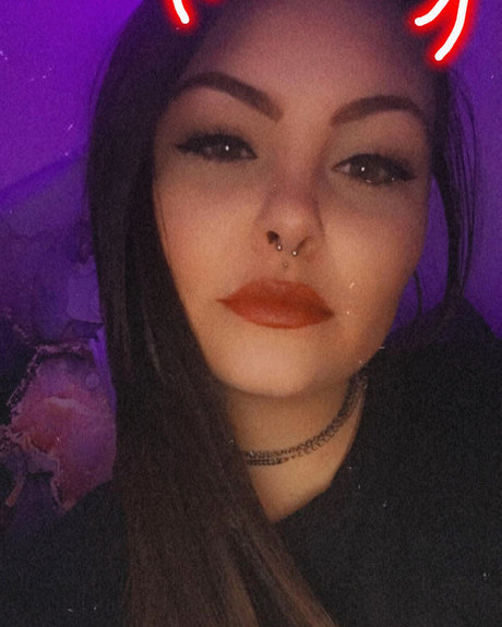 VINNI onlyfans leaks.