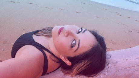 Jezabel Olmos onlyfans leak new