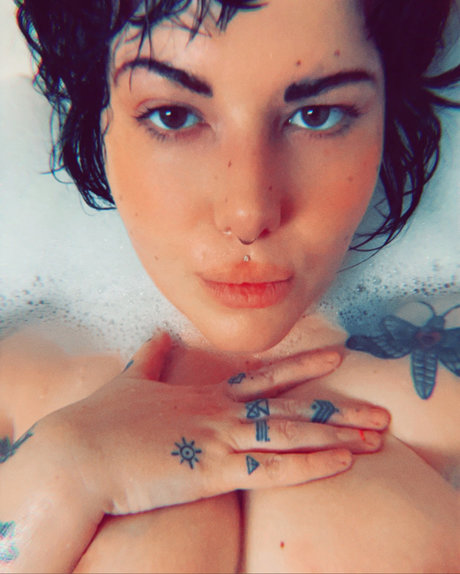 HighItsKai onlyfans nudes porn