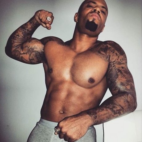 Pretty D ck McJoy_ only fans leaked porn