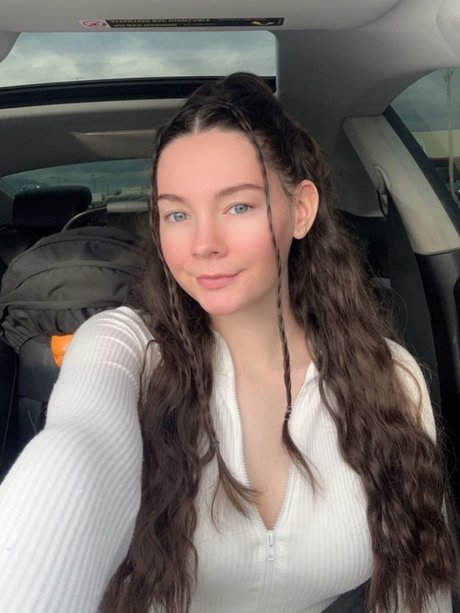 Jewel Marie onlyfans nude pics