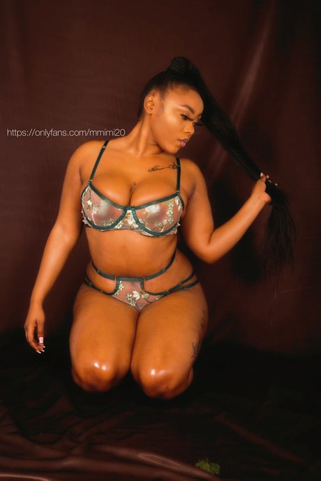 MMimi20 free onlyfans