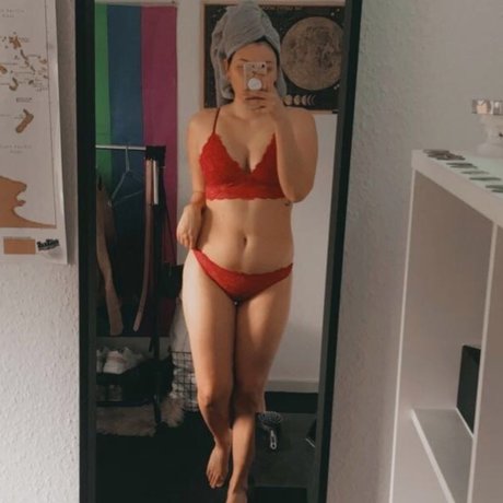 Iluna onlyfans leaked photos