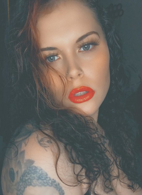 Two three_ onlyfans page